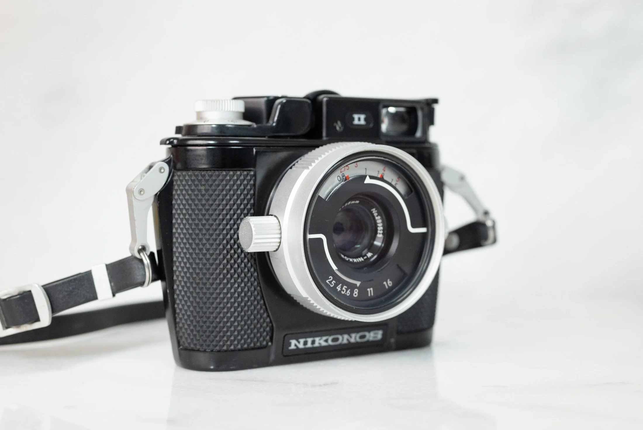 Nikon Nikonos II Underwater Dive Camera with Nikkor 35mm F/2.5